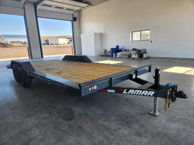 2026 Lamar Trailers Trailer 