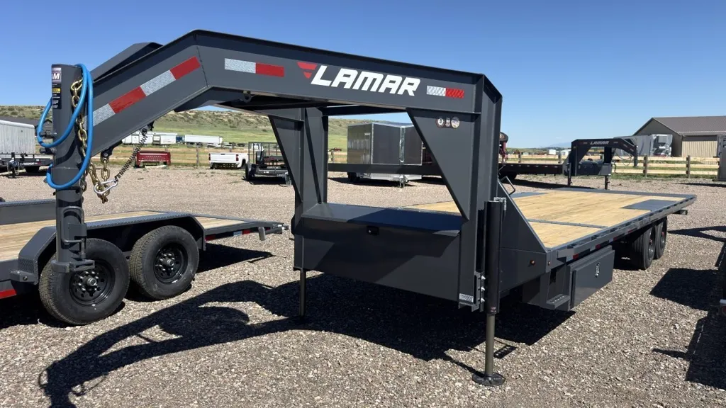 2027 Lamar Trailers Trailer