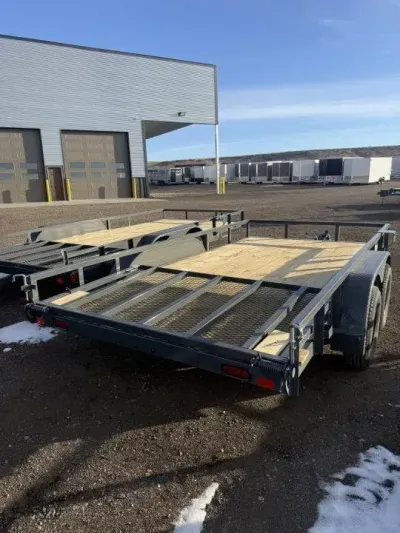 2026 Lamar Trailers Trailer