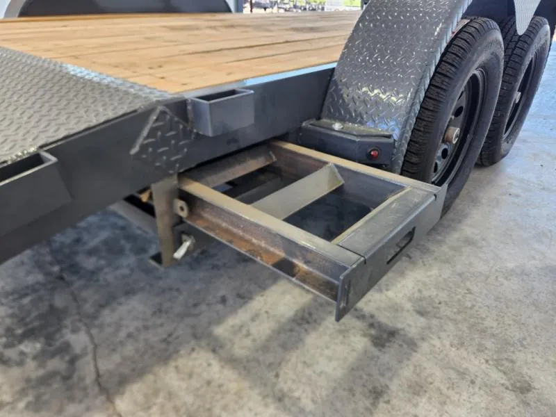 new Car Haulers / Racing Trailers Lamar Trailers  for sale, in Great Falls, MT Thumbnail 4