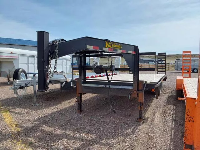 2008 Kauffman Gooseneck Equipment  24'  14K