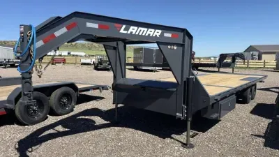2027 Lamar Trailers Trailer