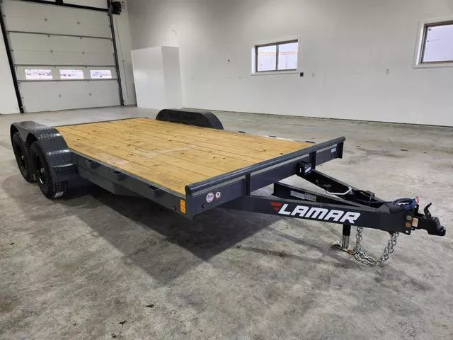 2025 Lamar Trailers Trailer 