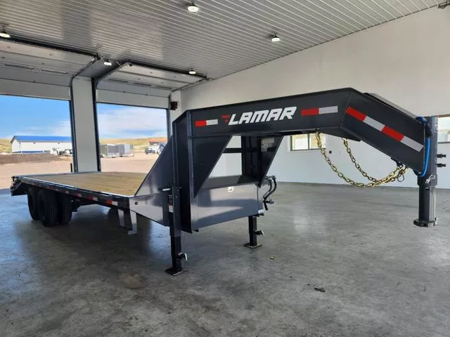 2026 Lamar Trailers Trailer 