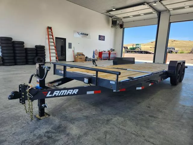 2026 Lamar Trailers Trailer 