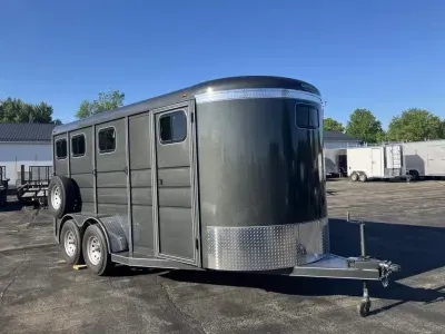2026 Calico Trailers 6'8" x 7' x 17' 3 Horse Slant Enclosed Horse Trailer