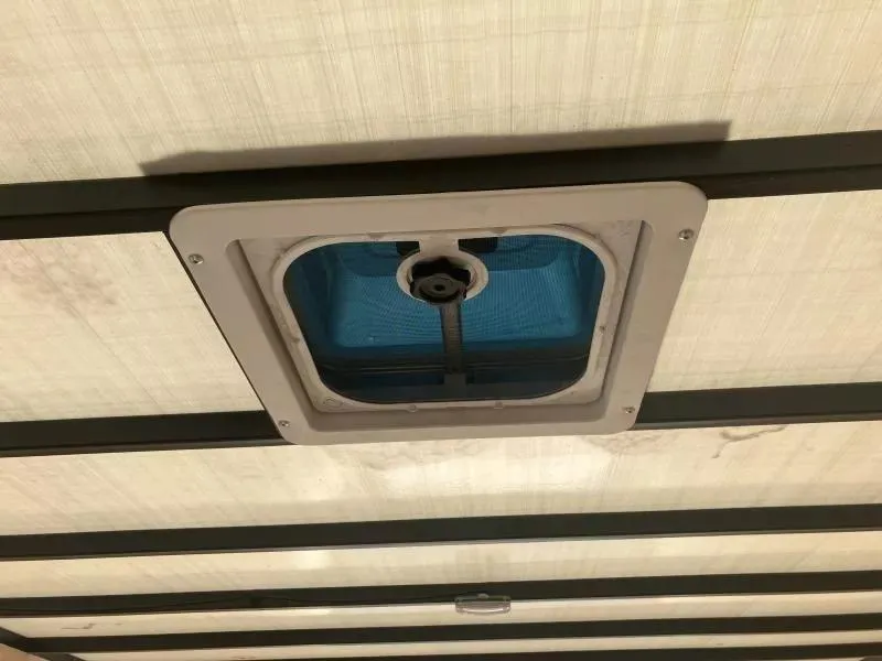 new Cargo (Enclosed) Trailers Cross Trailers  for sale, in Warren, OH Thumbnail 23