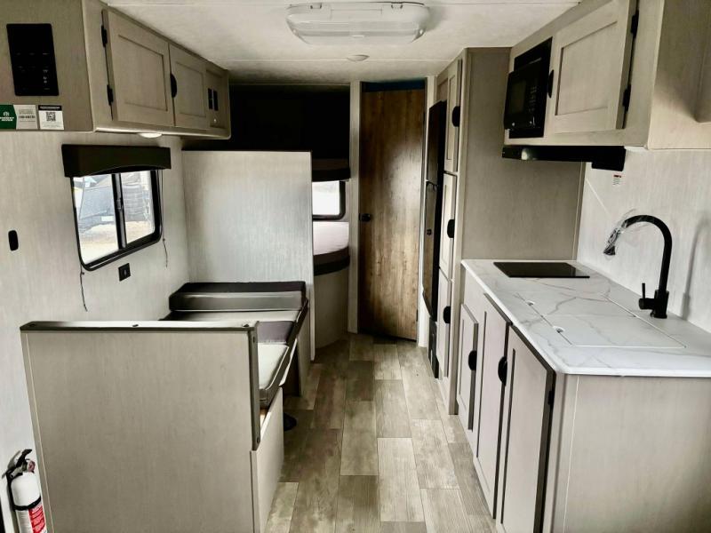 new Travel Trailers Coachmen Clipper for sale, in La Feria, TX Thumbnail 3