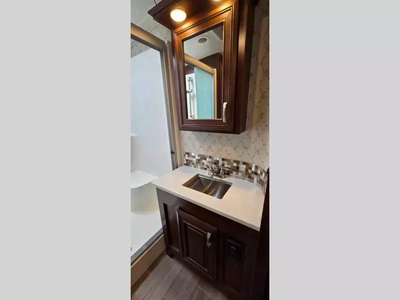 used Fifth Wheel Trailers Jayco Pinnacle for sale, in La Feria, TX Thumbnail 8