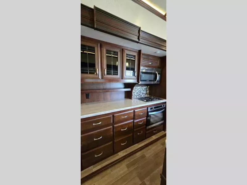 used Fifth Wheel Trailers Jayco Pinnacle for sale, in La Feria, TX Thumbnail 11