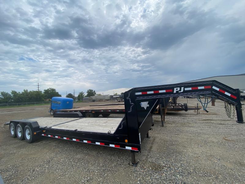 2023 Walton Trailers 30' GN DUALLY Flatbed Trailer Laurel Trading