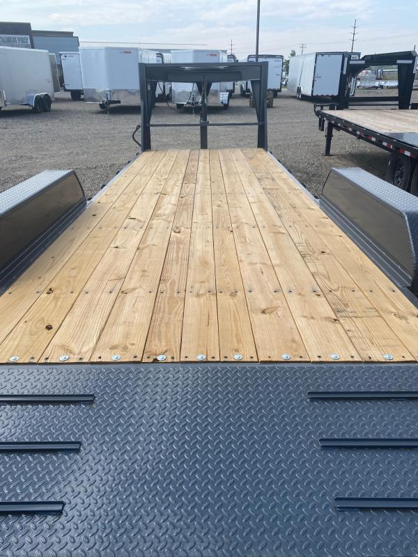 new Equipment / Flatbed Trailers Circle D  for sale, in Laurel, MT Thumbnail 4