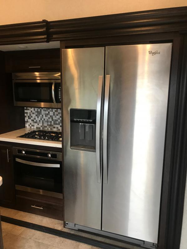 used Fifth Wheel Trailers Jayco North Point for sale, in Laurel, MT Thumbnail 2