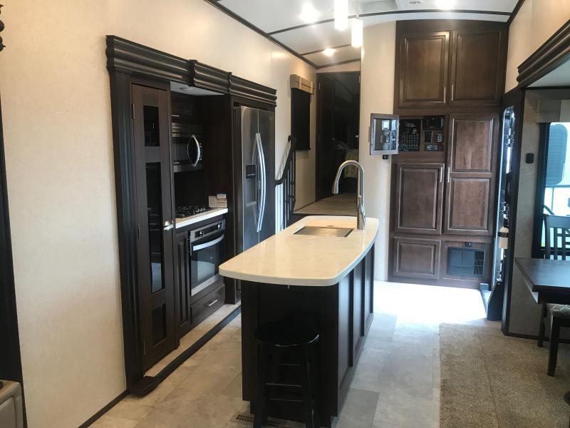 used Fifth Wheel Trailers Jayco North Point for sale, in Laurel, MT Thumbnail 14