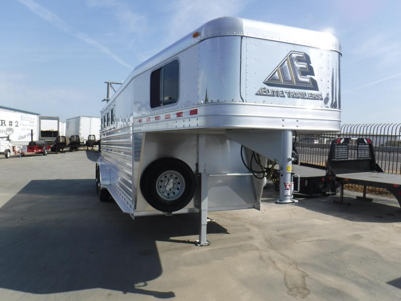 2019 Elite Trailers 4H MUSTANG Horse Trailer 2019 Elite Trailers 4H MUSTANG Horse Trailer