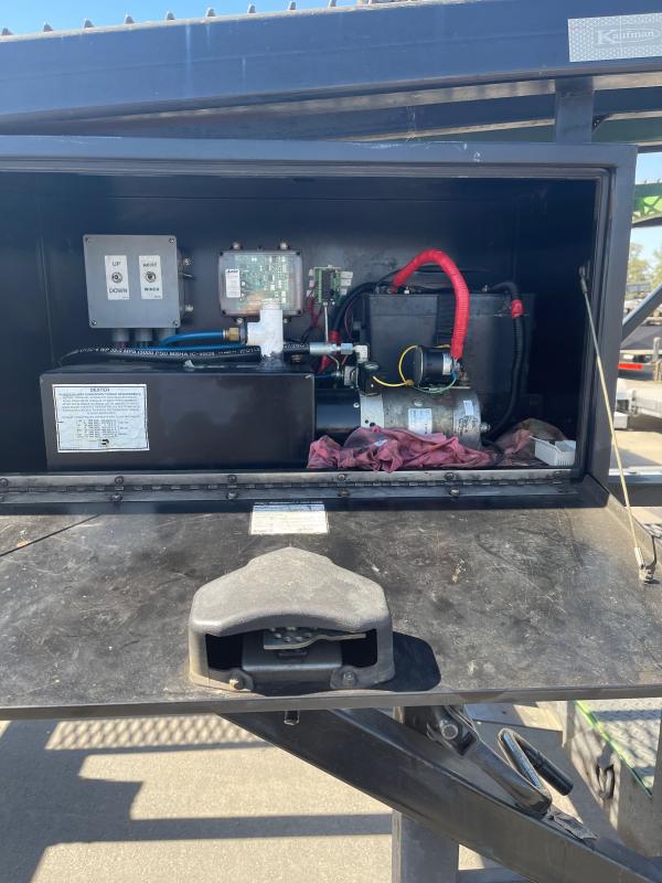 2017 Kaufman Trailers VARIED Car / Racing Trailer 2017 Kaufman Trailers VARIED Car / Racing Trailer