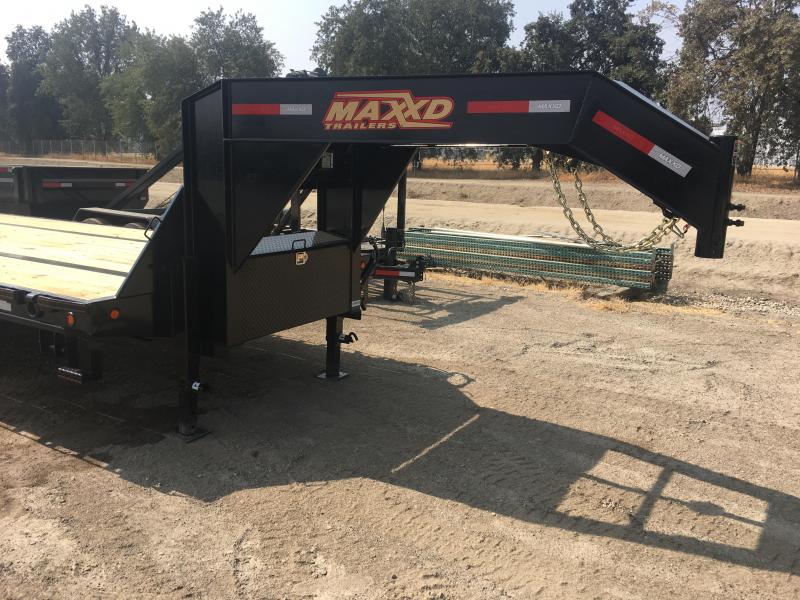 Trailers LO-PRO FLATBED WITH DAULS Equipment Trailer Trailers LO-PRO FLATBED WITH DAULS Equipment Trailer
