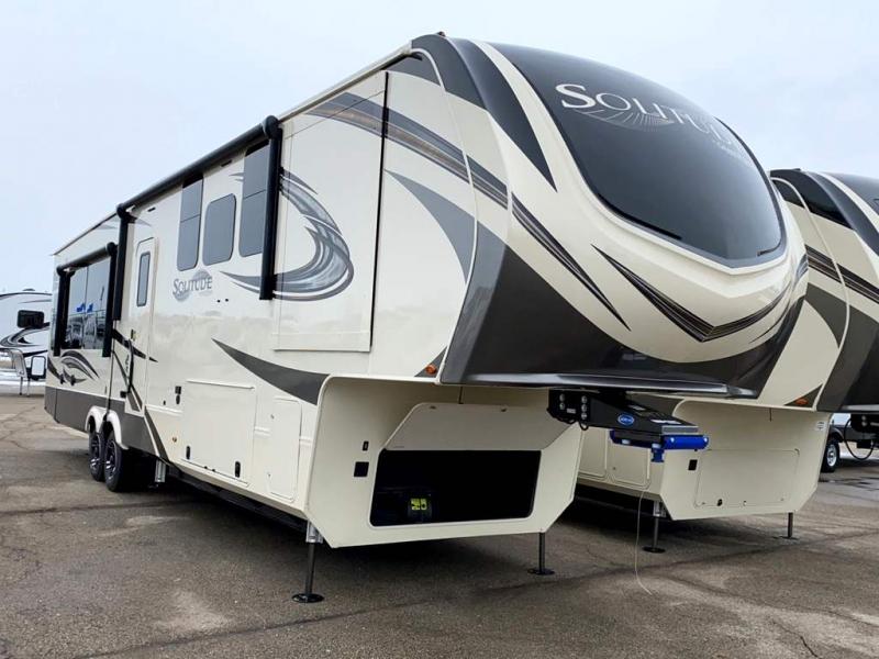 2021 Grand Design RV SOLITUDE 373FB 2021 Grand Design RV SOLITUDE 373FB