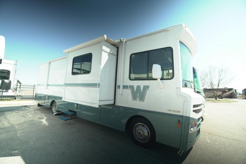 2016 Winnebago BRAVE 31C 2016 Winnebago BRAVE 31C