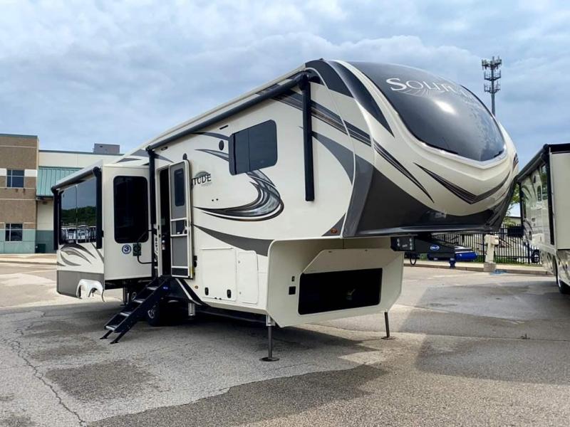 2021 Grand Design RV SOLITUDE 310GK 2021 Grand Design RV SOLITUDE 310GK