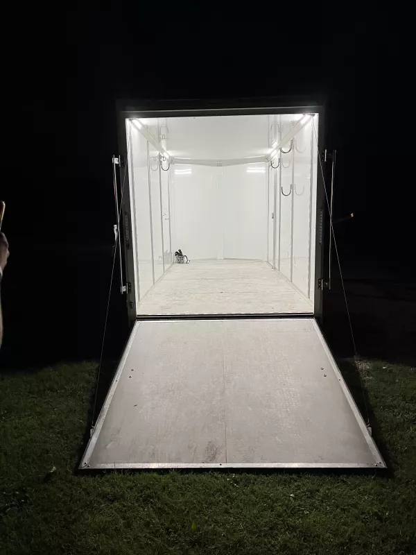 used Cargo (Enclosed) Trailers Cargo Mate  for sale, in Slidell, TX Thumbnail 7