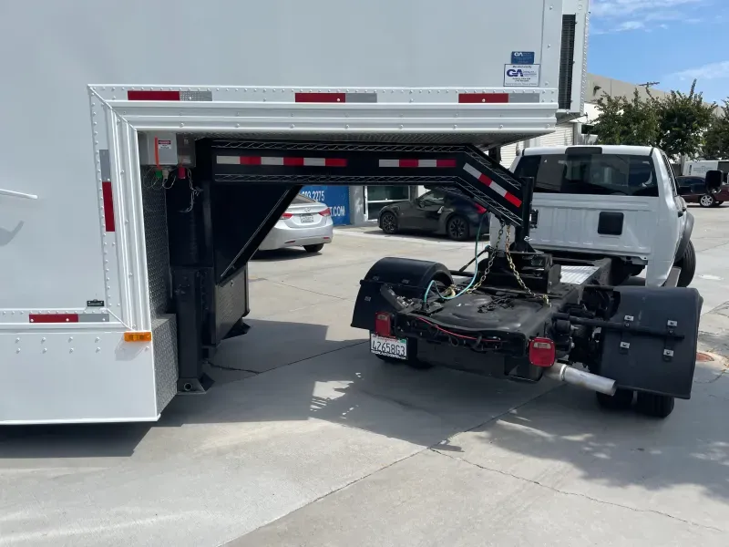 used Office / Fiber Optic Trailers Other  for sale, in Los Angeles, CA Thumbnail 4