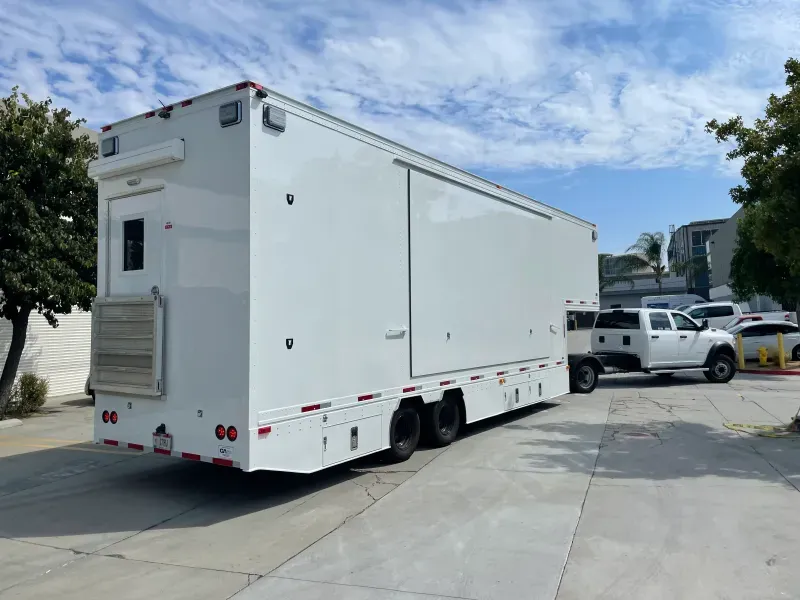 used Office / Fiber Optic Trailers Other  for sale, in Los Angeles, CA Thumbnail 3