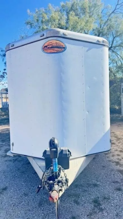 used Horse Trailers Sundowner Trailers  for sale, in San Angelo, TX Thumbnail 2
