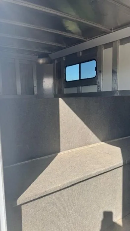 used Horse Trailers Bloomer  for sale, in San Angelo, TX Thumbnail 6