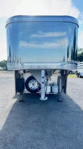 used Horse Trailers Cimarron Trailers  for sale, in San Angelo, TX Thumbnail 2