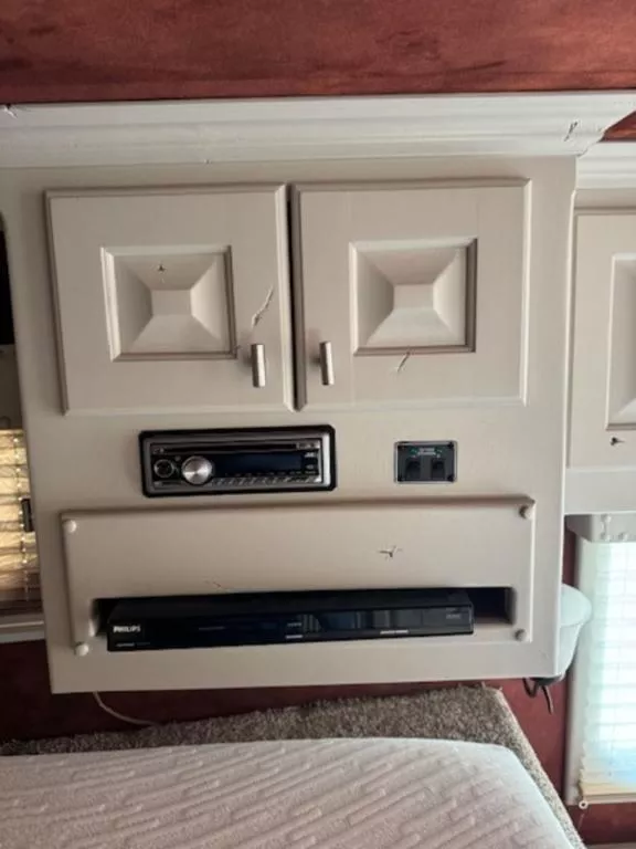 used Horse Trailers Platinum Coach  for sale, in San Angelo, TX Thumbnail 14