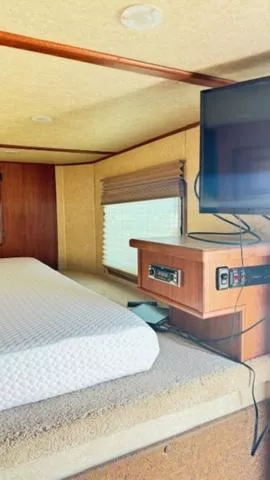 used Horse Trailers Sundowner Trailers  for sale, in San Angelo, TX Thumbnail 9
