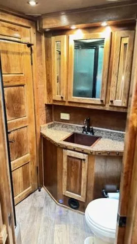 used Horse Trailers Cimarron Trailers  for sale, in San Angelo, TX Thumbnail 11