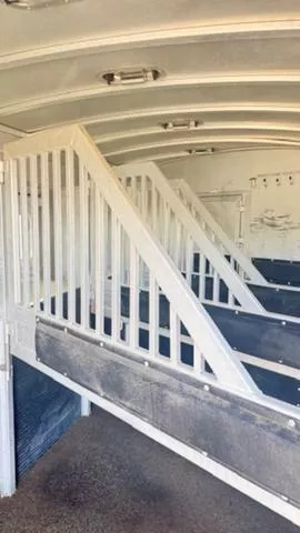 used Horse Trailers Platinum Coach  for sale, in San Angelo, TX Thumbnail 7