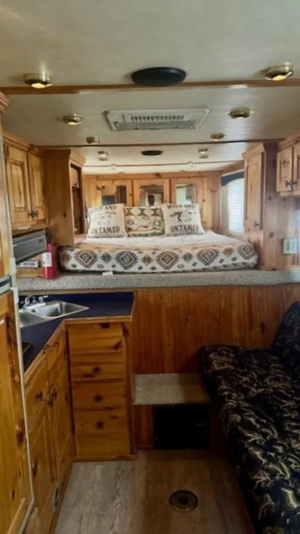 used Horse Trailers Bloomer  for sale, in San Angelo, TX Thumbnail 13