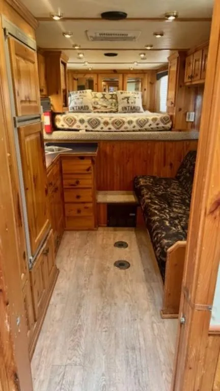 used Horse Trailers Bloomer  for sale, in San Angelo, TX Thumbnail 8