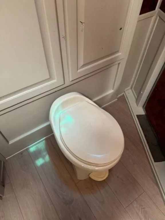 used Horse Trailers Platinum Coach  for sale, in San Angelo, TX Thumbnail 13