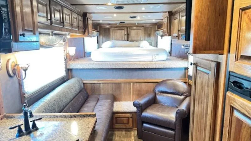 used Horse Trailers Cimarron Trailers  for sale, in San Angelo, TX Thumbnail 7