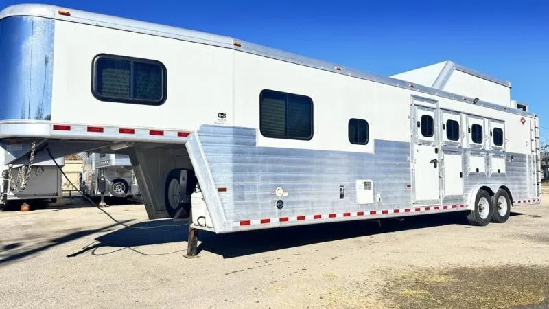 used Horse Trailers Hart Trailers  for sale, in San Angelo, TX Thumbnail 2