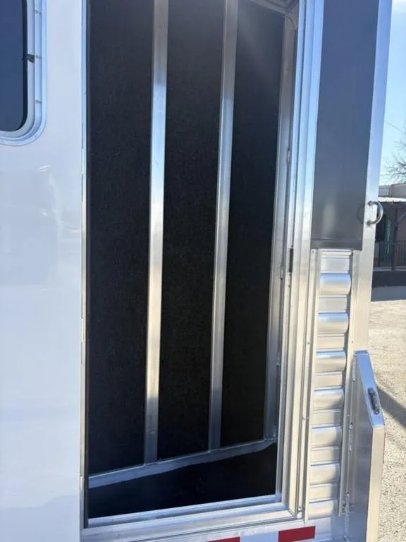 new Horse Trailers 4-Star Trailers  for sale, in San Angelo, TX Thumbnail 5