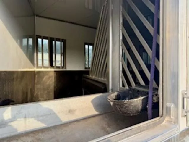 used Horse Trailers Bloomer  for sale, in San Angelo, TX Thumbnail 7