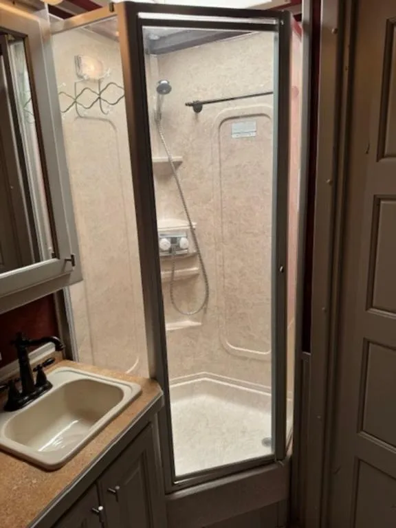 used Horse Trailers Platinum Coach  for sale, in San Angelo, TX Thumbnail 12