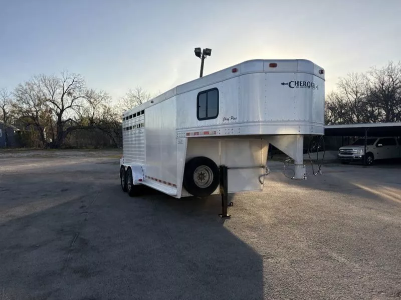 used Horse Trailers Cherokee  for sale, in San Angelo, TX Thumbnail 2