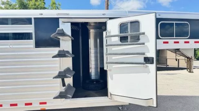 new Horse Trailers 4-Star Trailers  for sale, in San Angelo, TX Thumbnail 3