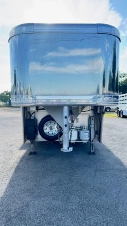 used Horse Trailers Cimarron Trailers  for sale, in San Angelo, TX Thumbnail 2