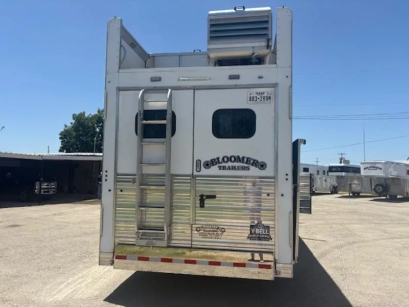 used Horse Trailers Bloomer  for sale, in San Angelo, TX Thumbnail 5