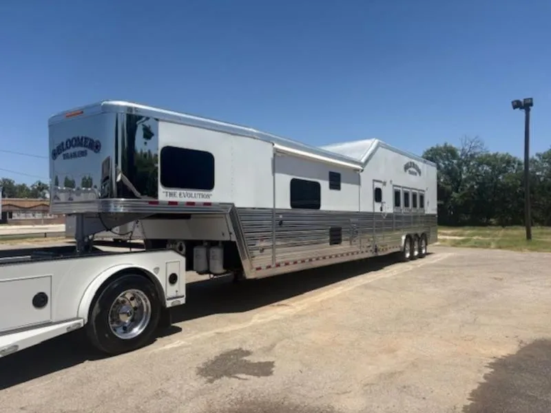 used Horse Trailers Bloomer  for sale, in San Angelo, TX Thumbnail 2