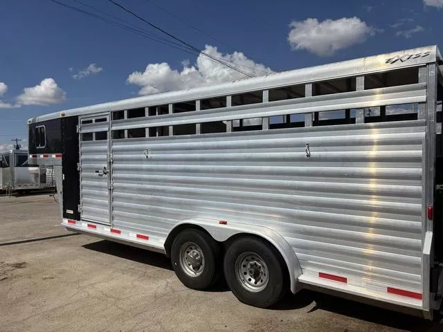 used Horse Trailers Exiss Trailers  for sale, in San Angelo, TX Thumbnail 6