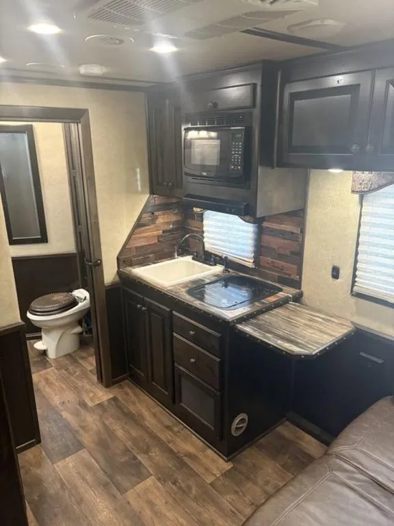 used Horse Trailers Hart Trailers  for sale, in San Angelo, TX Thumbnail 8