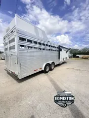 used Utility Trailers SMC Horse Trailers  for sale, in San Angelo, TX Thumbnail 3